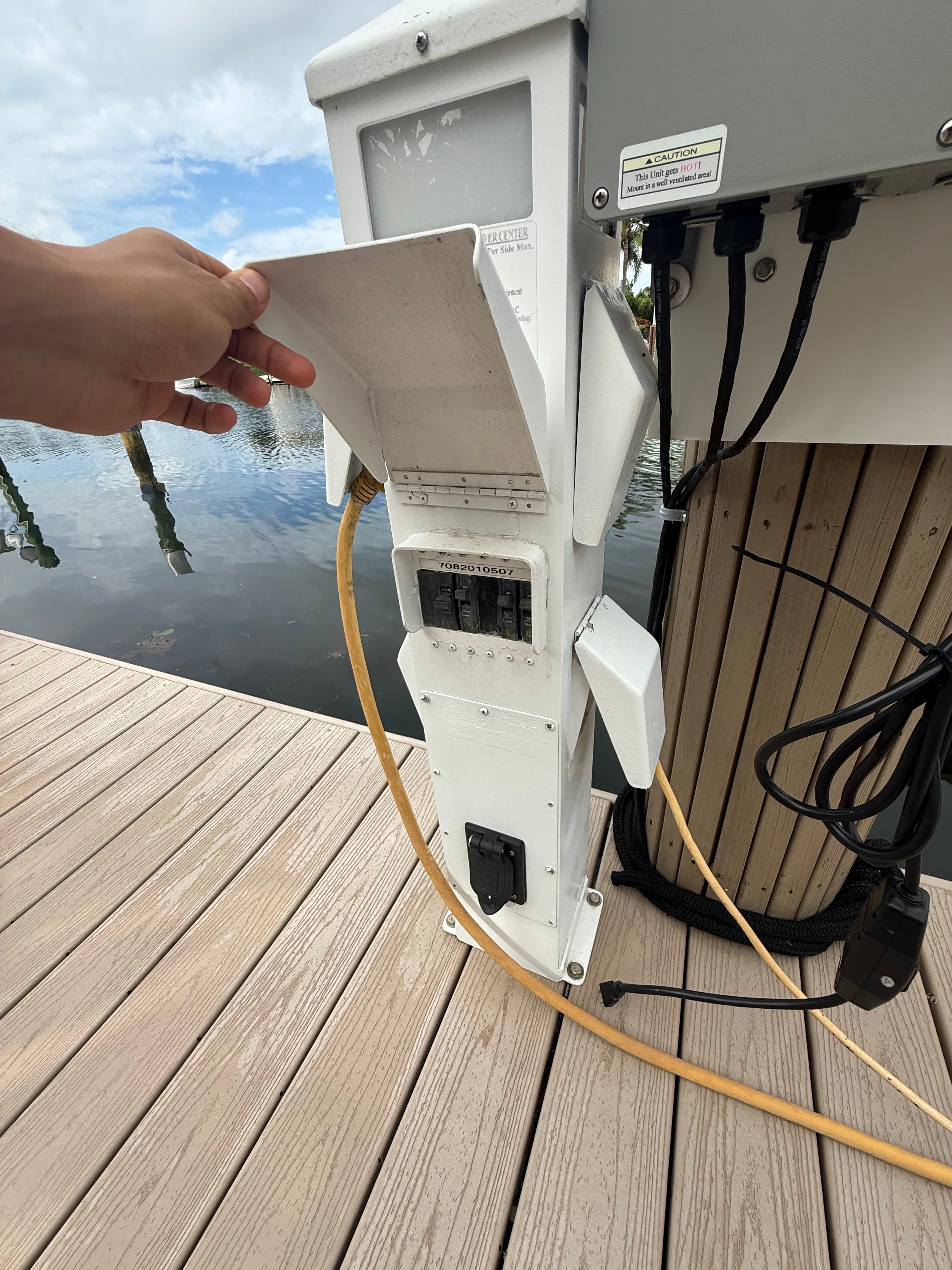 85ft Private Yacht Slip for Rent Lighthouse Point photo 8