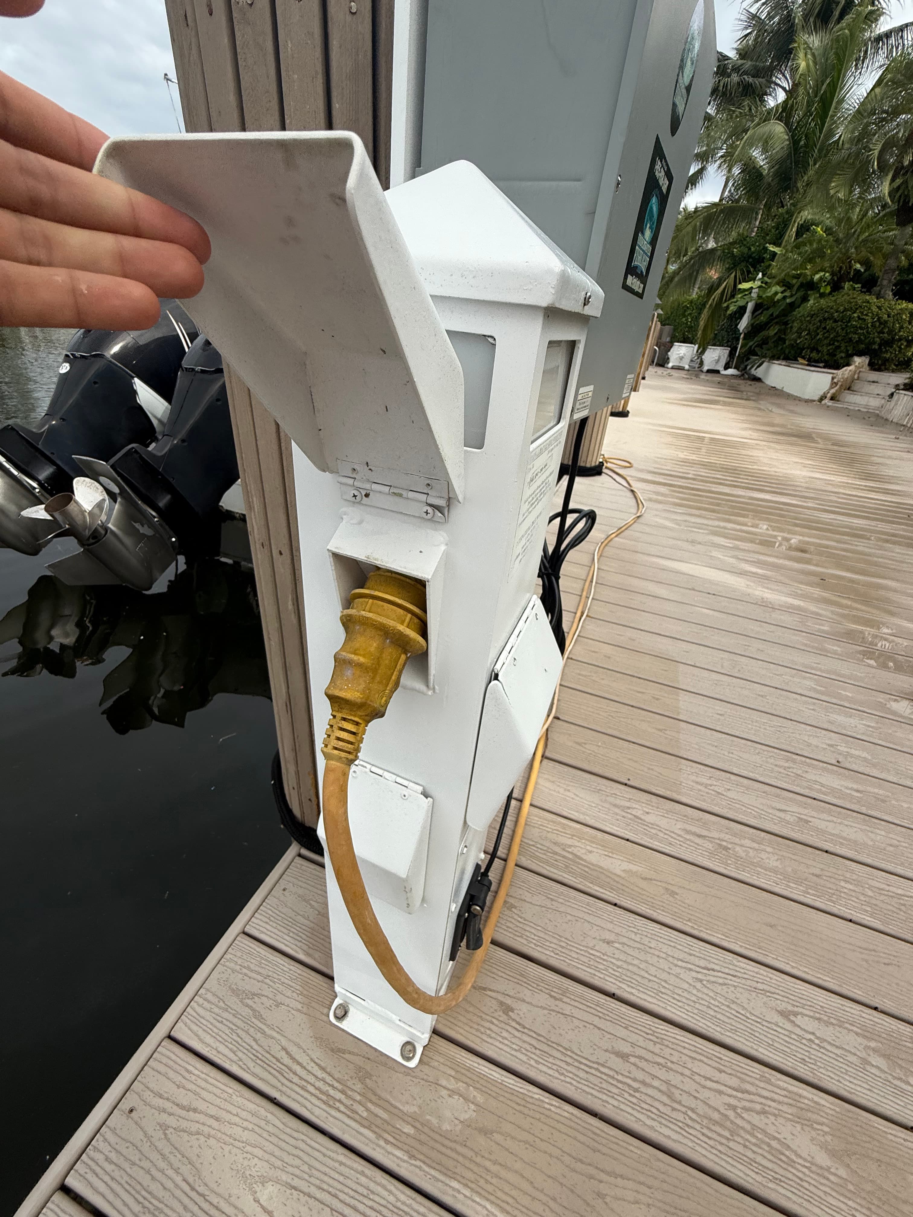 85ft Private Yacht Slip for Rent Lighthouse Point photo 7