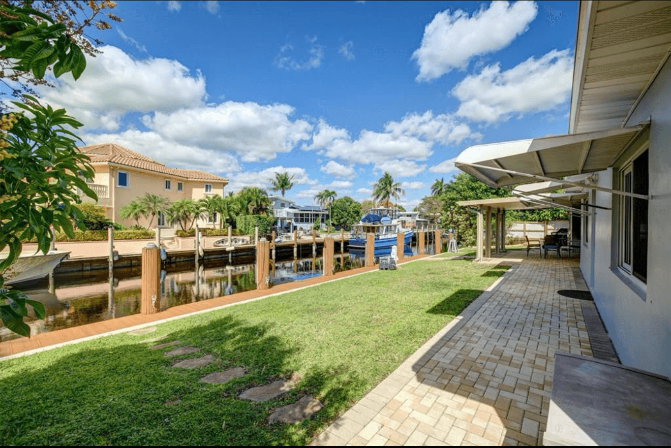 100ft Private Yacht Slip for Rent Fort Lauderdale photo 6